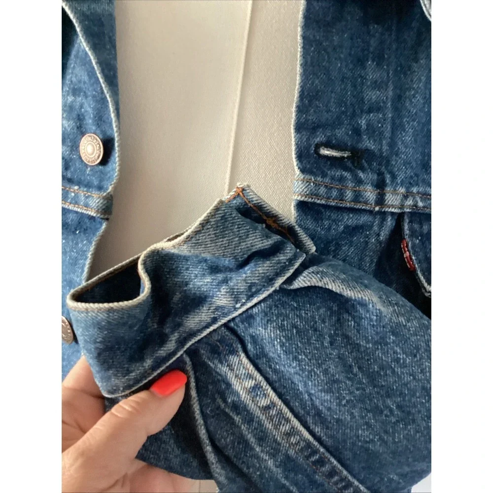 Vintage Levi's Trucker Denim Jacket 70505 0216 Size 46 Made In U.S.A